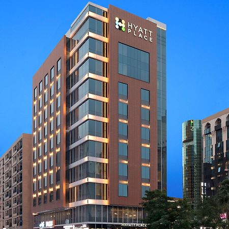 Hyatt Place Dubai Baniyas Square Exteriör bild